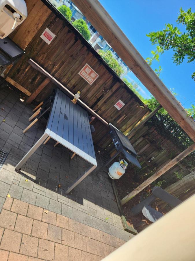Jetty Blue Backpackers Hostel Coffs Harbour Exterior photo